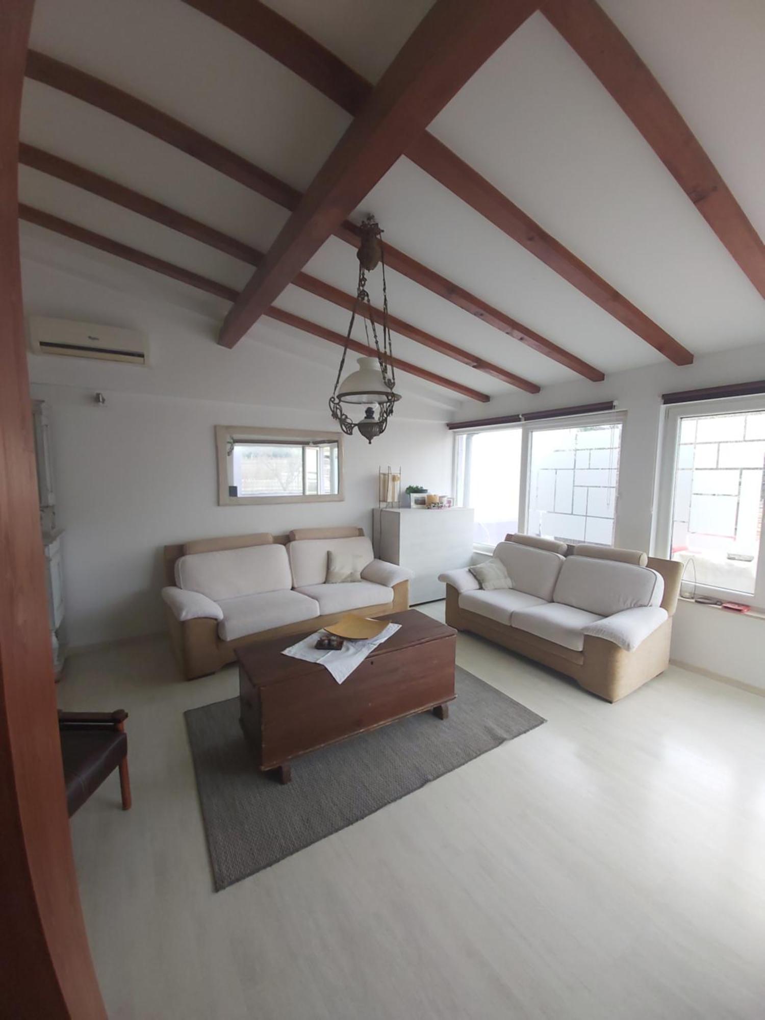 Apartman Luce With Shared Pool Zadar Eksteriør billede